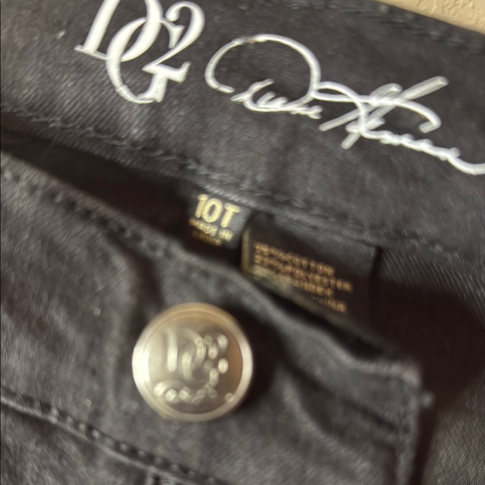 DG2 by Diane Gilman Black Ankle & Cropped Jeans - Picture 4 of 5